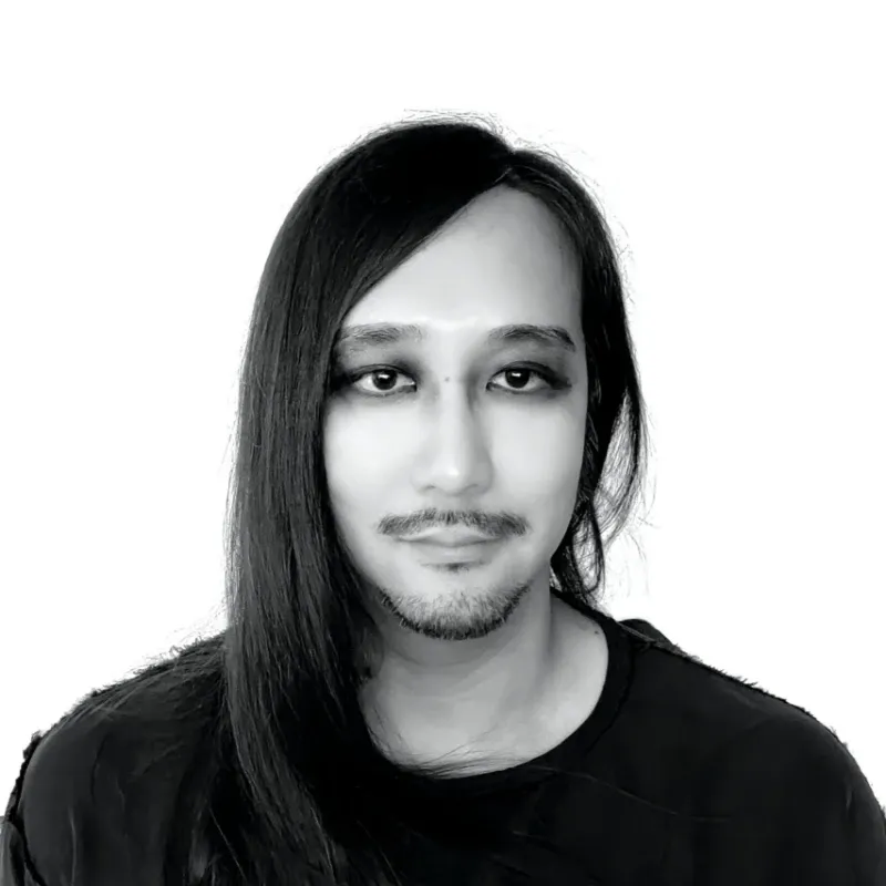 hiwa_profphoto-scaled.jpg