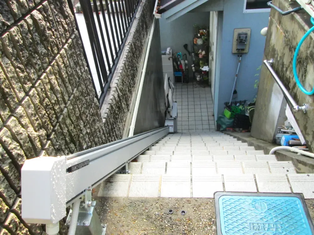 屋外用階段昇降機②