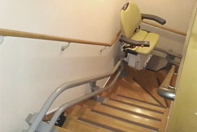 階段のバリアフリー化事例