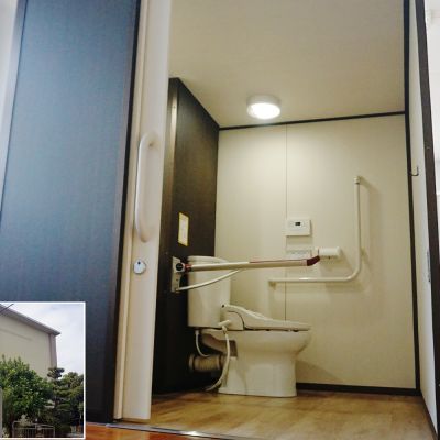 日間賀小学校　特別支援教室に　ユニット型トイレ　スマートトイレを導入